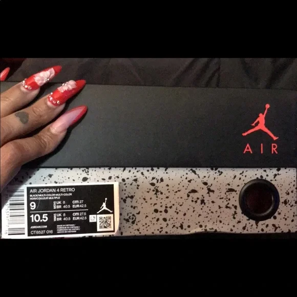 SOLD NIB 💯Authentic “Air Jordan 4 Retro” Size 9 Released 1/15/2022 Sold-Out❗️ - Picture 2 of 11